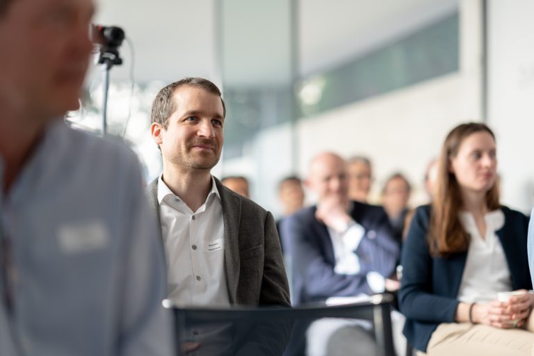 Was ein Lebenslauf nie zeigt: Warum personale Kompetenz mehr zählt als Managementkompetenz