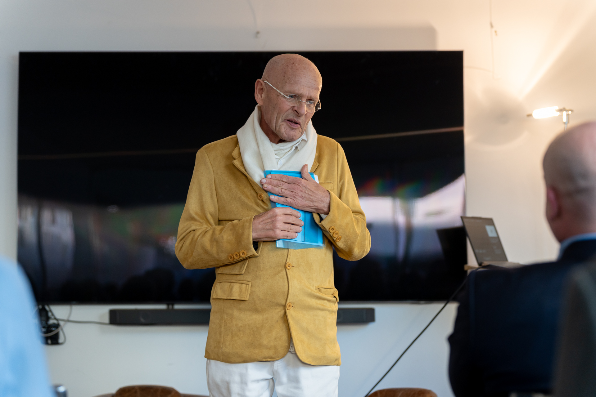 Johannes Czwalina beim Schlussreferat: «Der Markt hat keine Seele — aber Unternehmen brauchen eine.»